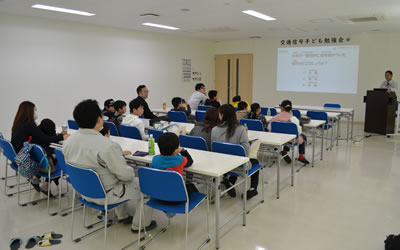 小学生信号機見学会3